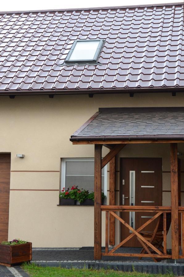 Apartamenty I Domki Mierzeja シュトゥトボ エクステリア 写真